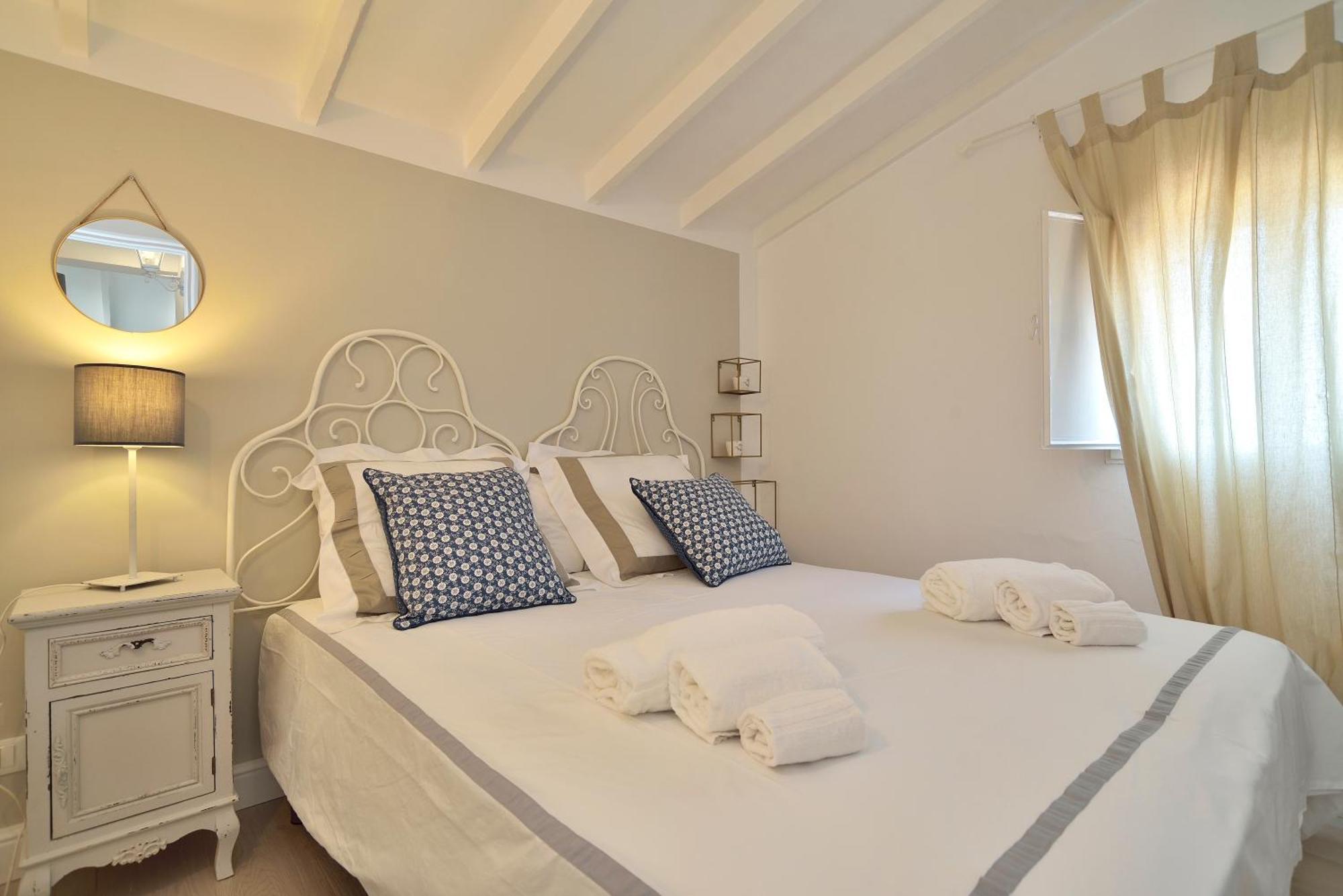 Romantic House Porto Ulisse Apartman Santa Maria Del Focallo Szoba fotó